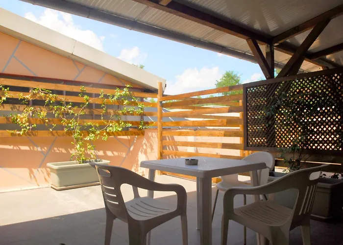 Vara Self Check In Private Parking מוטל *