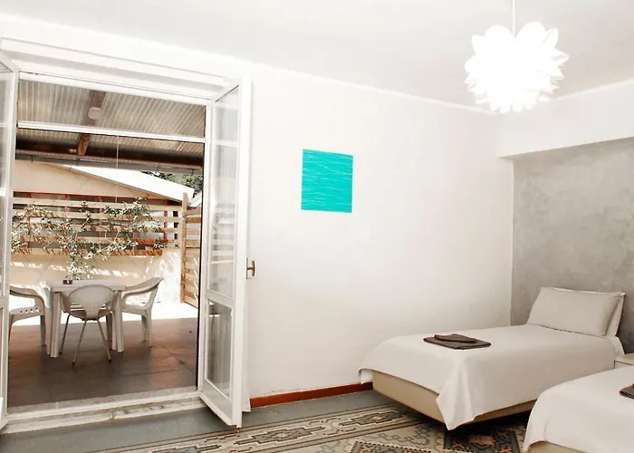 Vara Self Check In Private Parking מוטל Ceparana