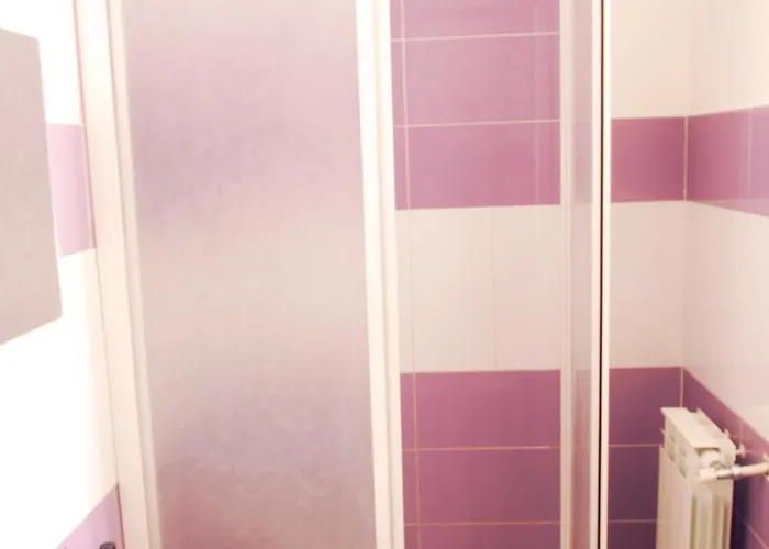 Vara Self Check In Private Parking *